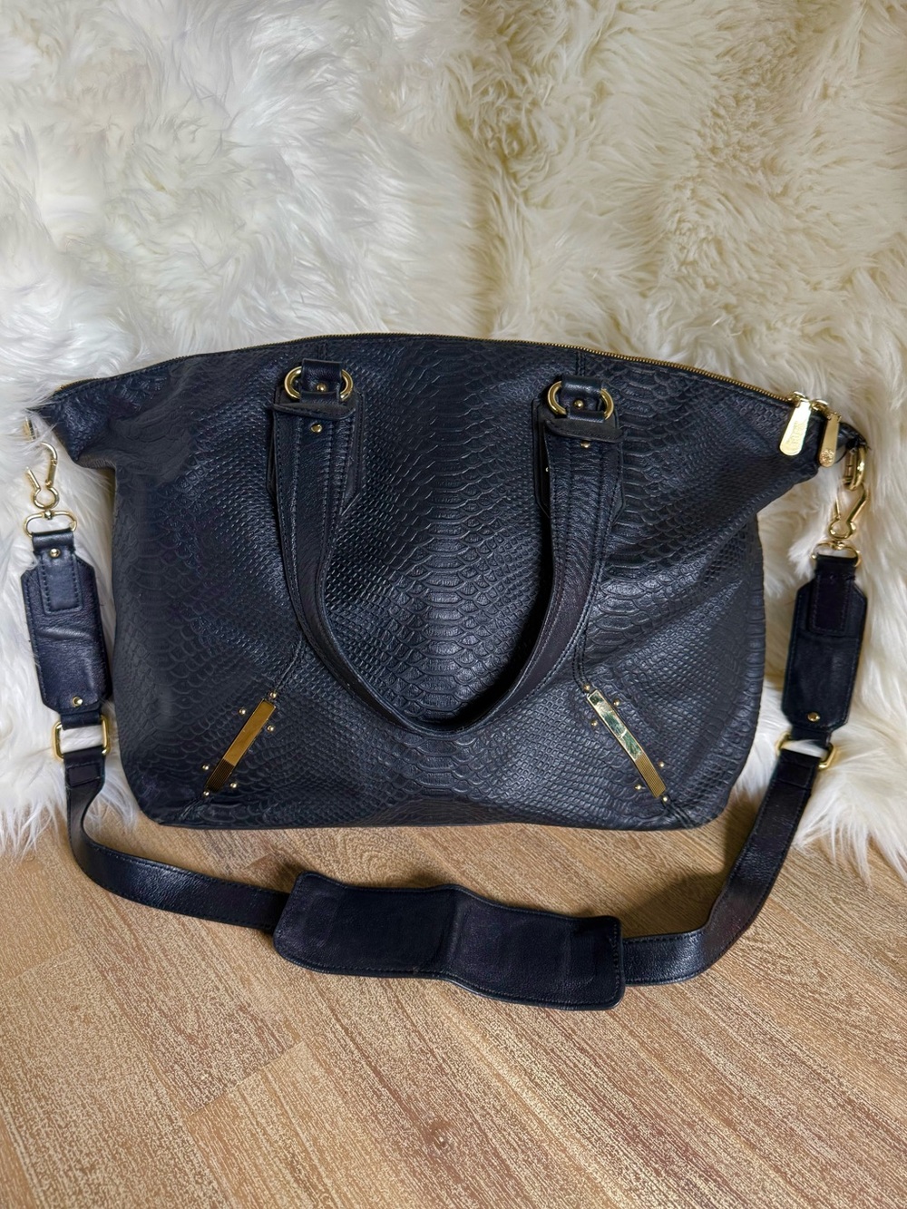 Vince Camuto Black Croc Embossed Leather Shoulder Tote Overnight Bag